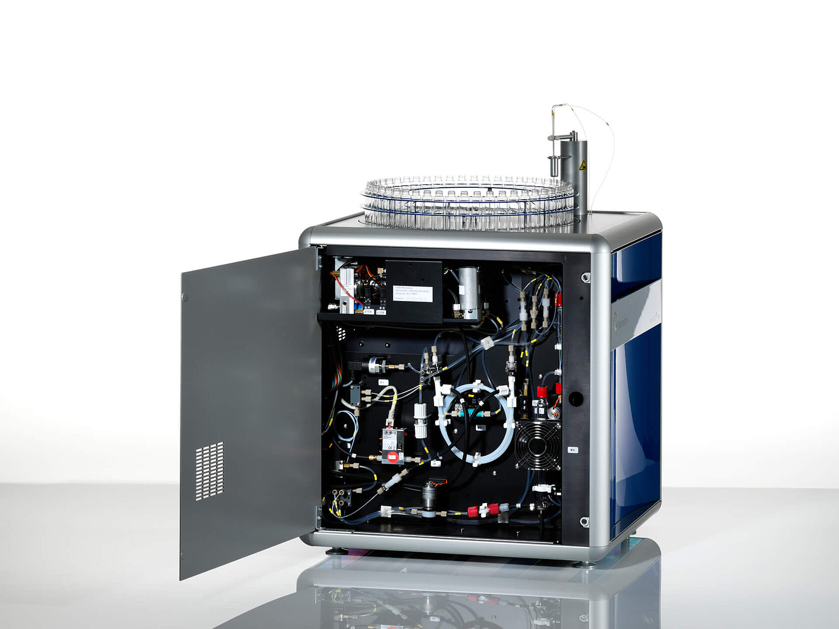 vario TOC cube with open side door