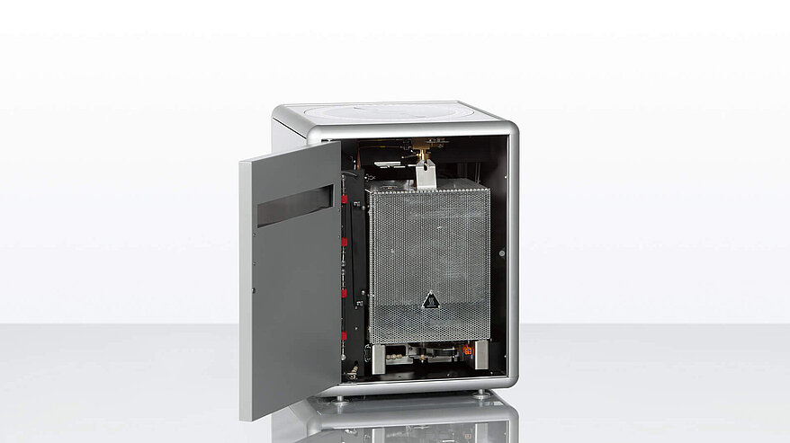 Oxygen analyzer rapid OXY cube with open door