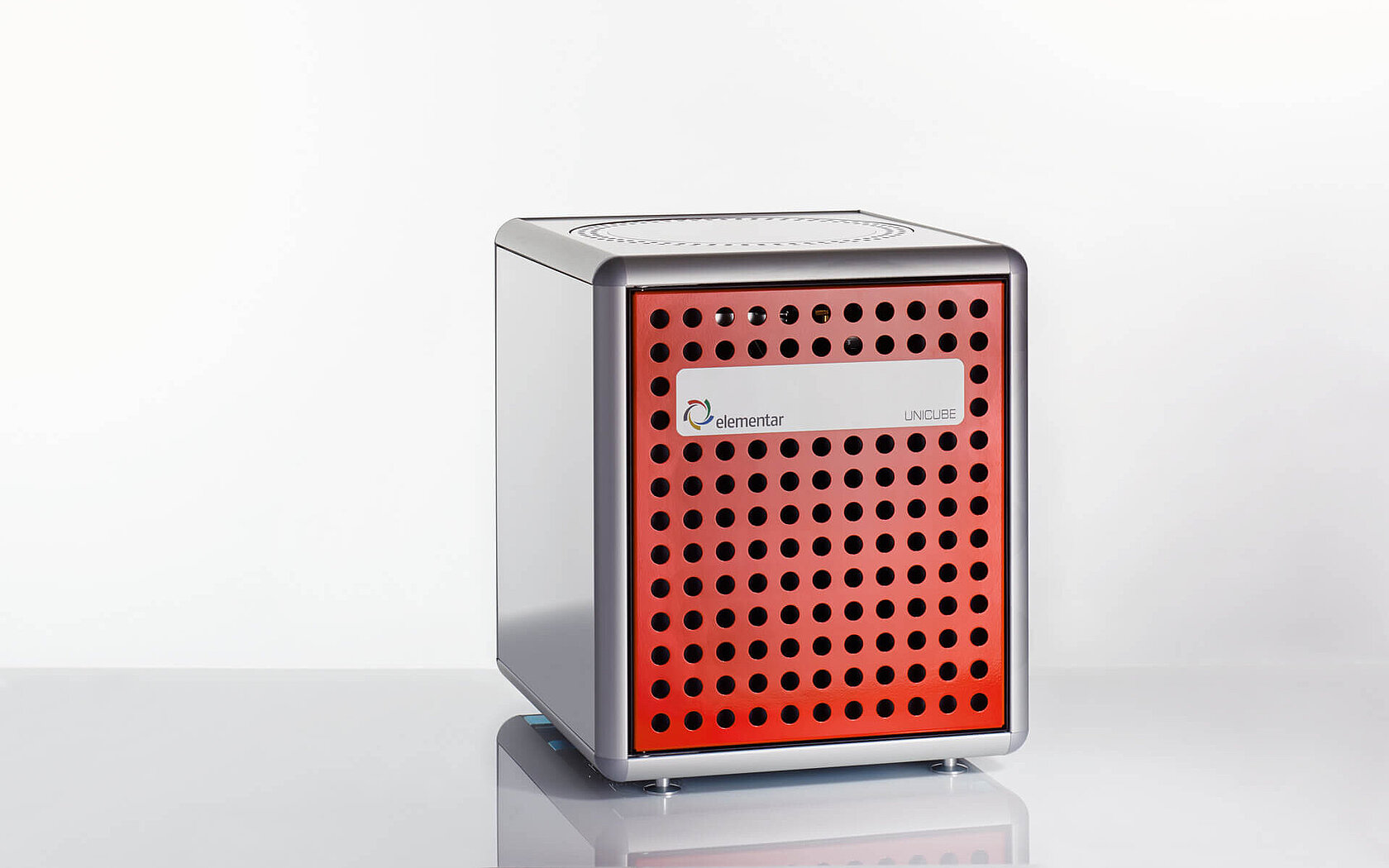 Organic elemental analyzer UNICUBE trace