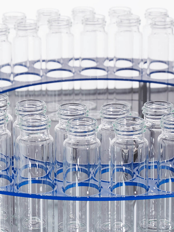 enviro TOC autosampler with vials