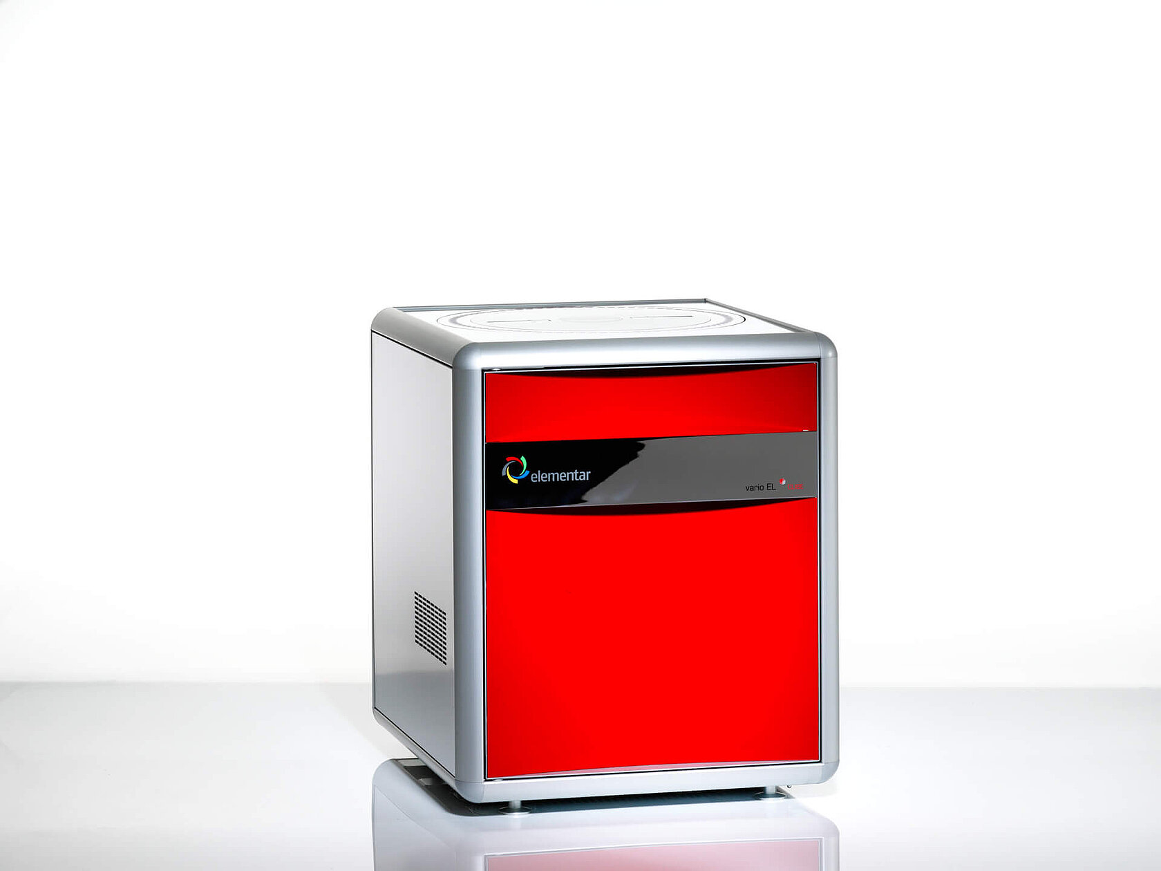 Elemental analyzer vario EL cube