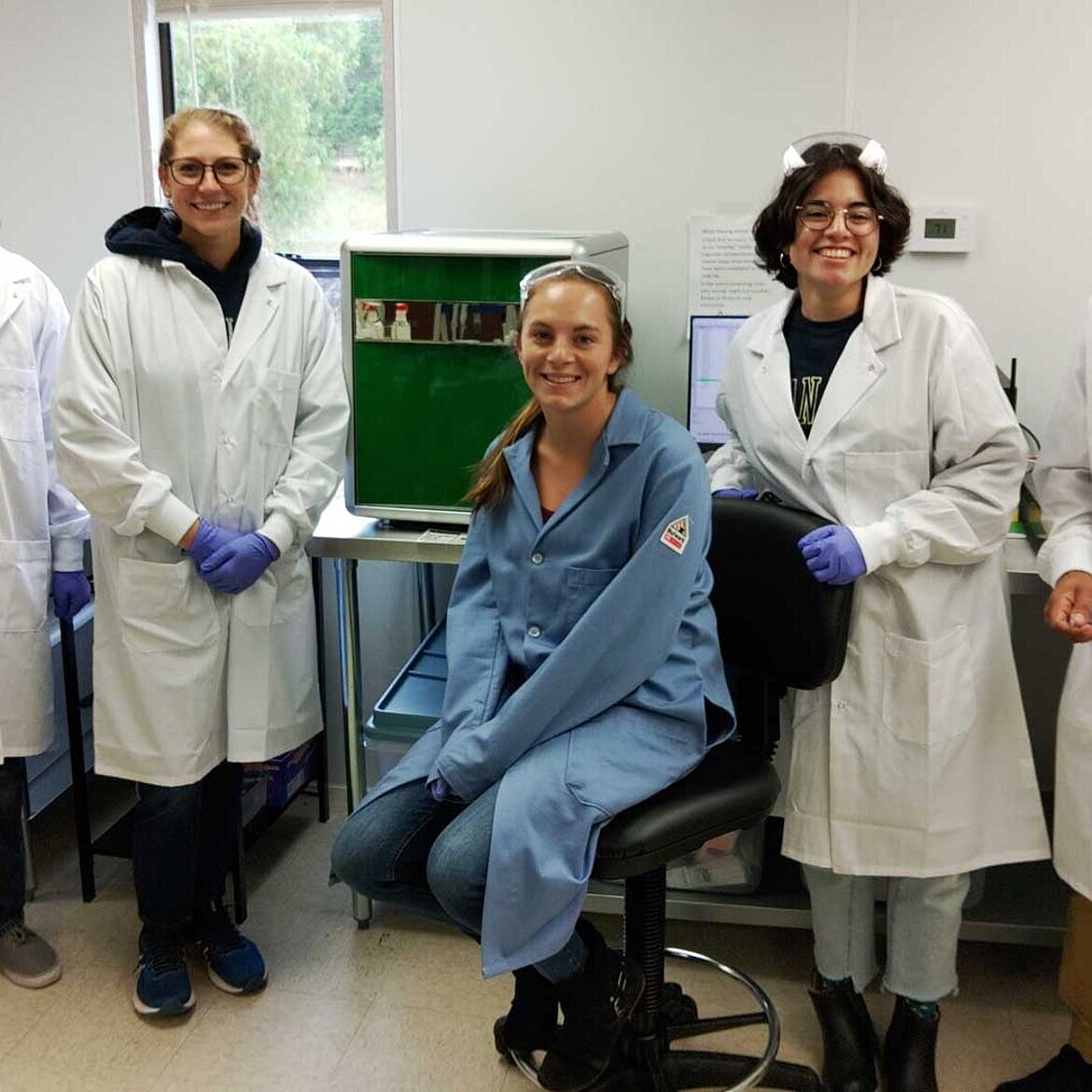 The team of Plantible Foods with their rapid N exceed nitrogen/protein analyzer