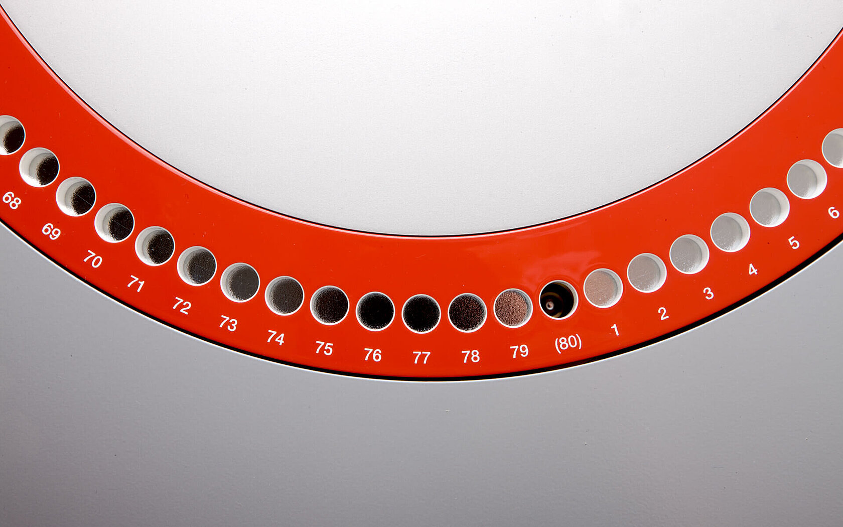 Autosampler of the vario EL cube elemental analyzer