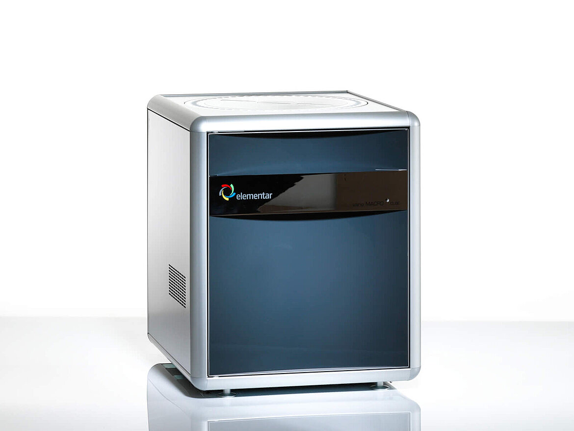 Organic elemental analyzer vario MACRO cube