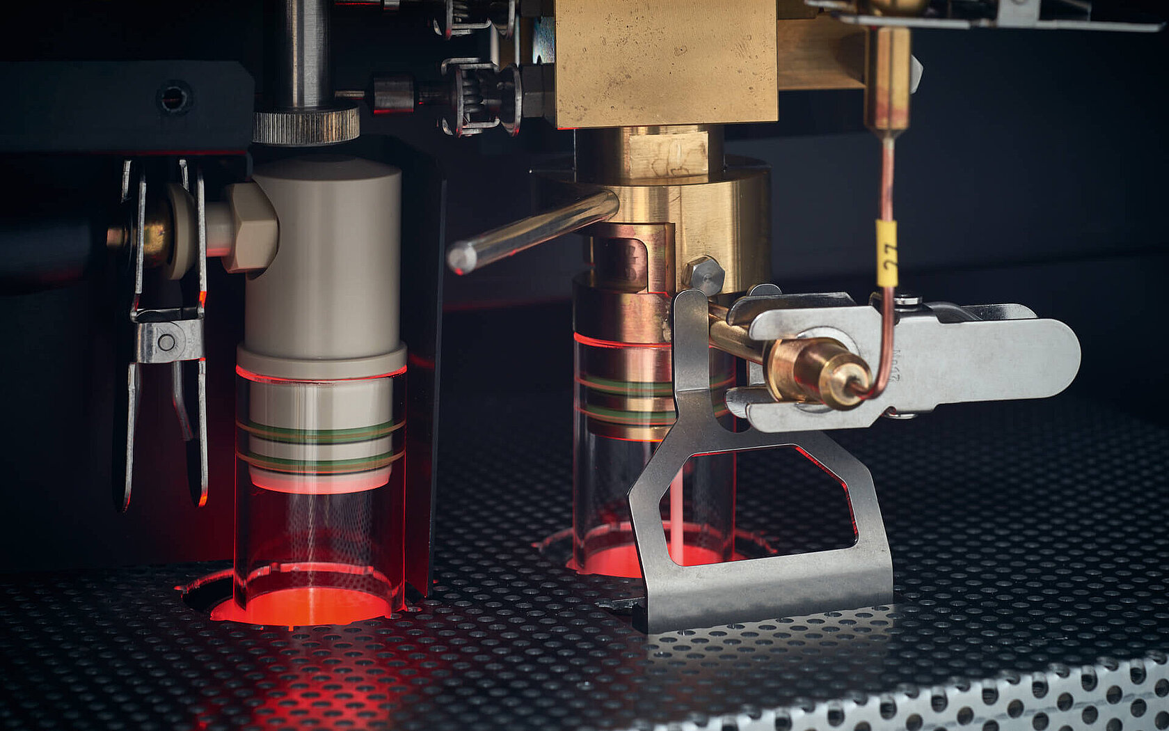 Detail of UNICUBE's combustion tube