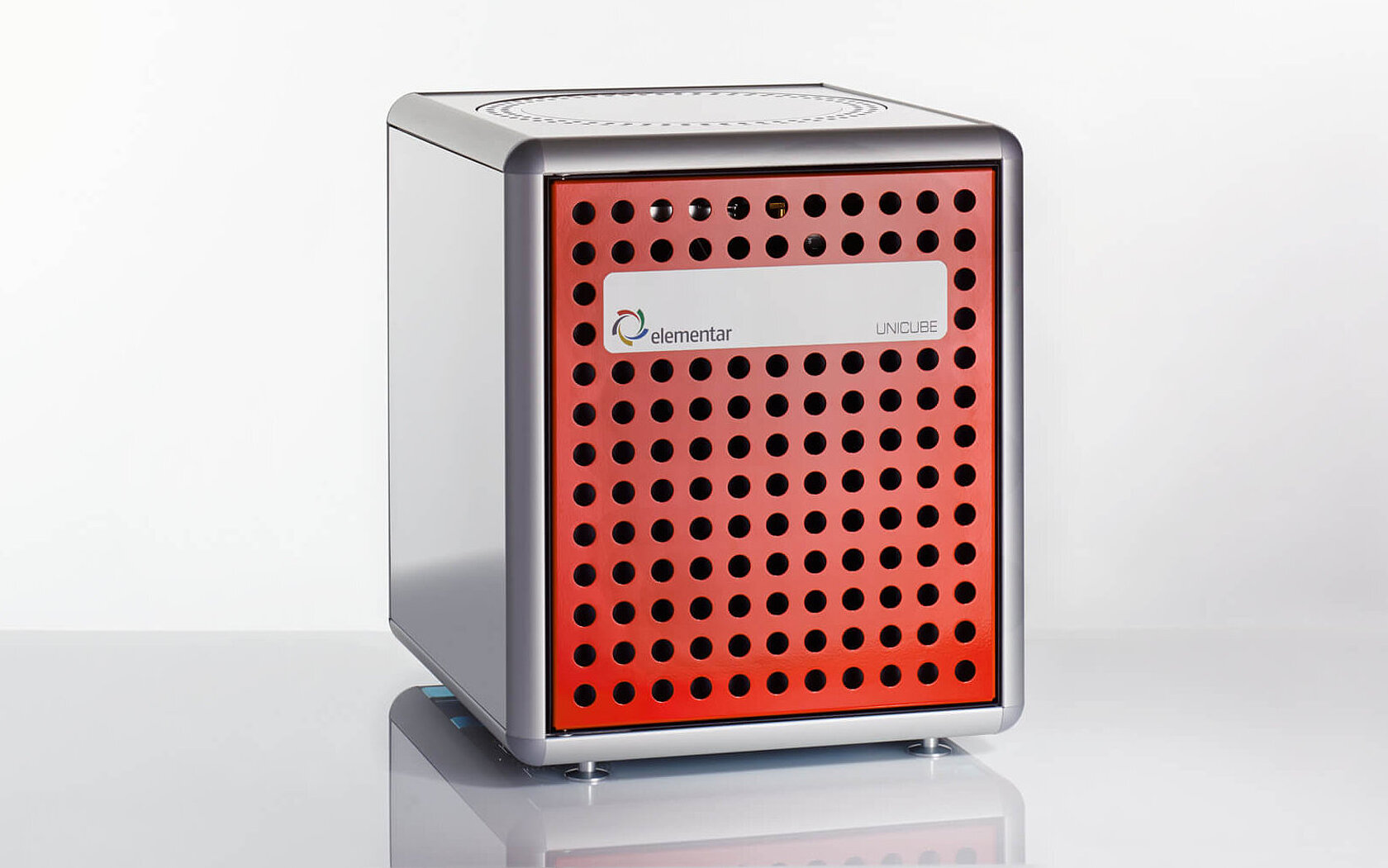 Organic elemental analyzer UNICUBE