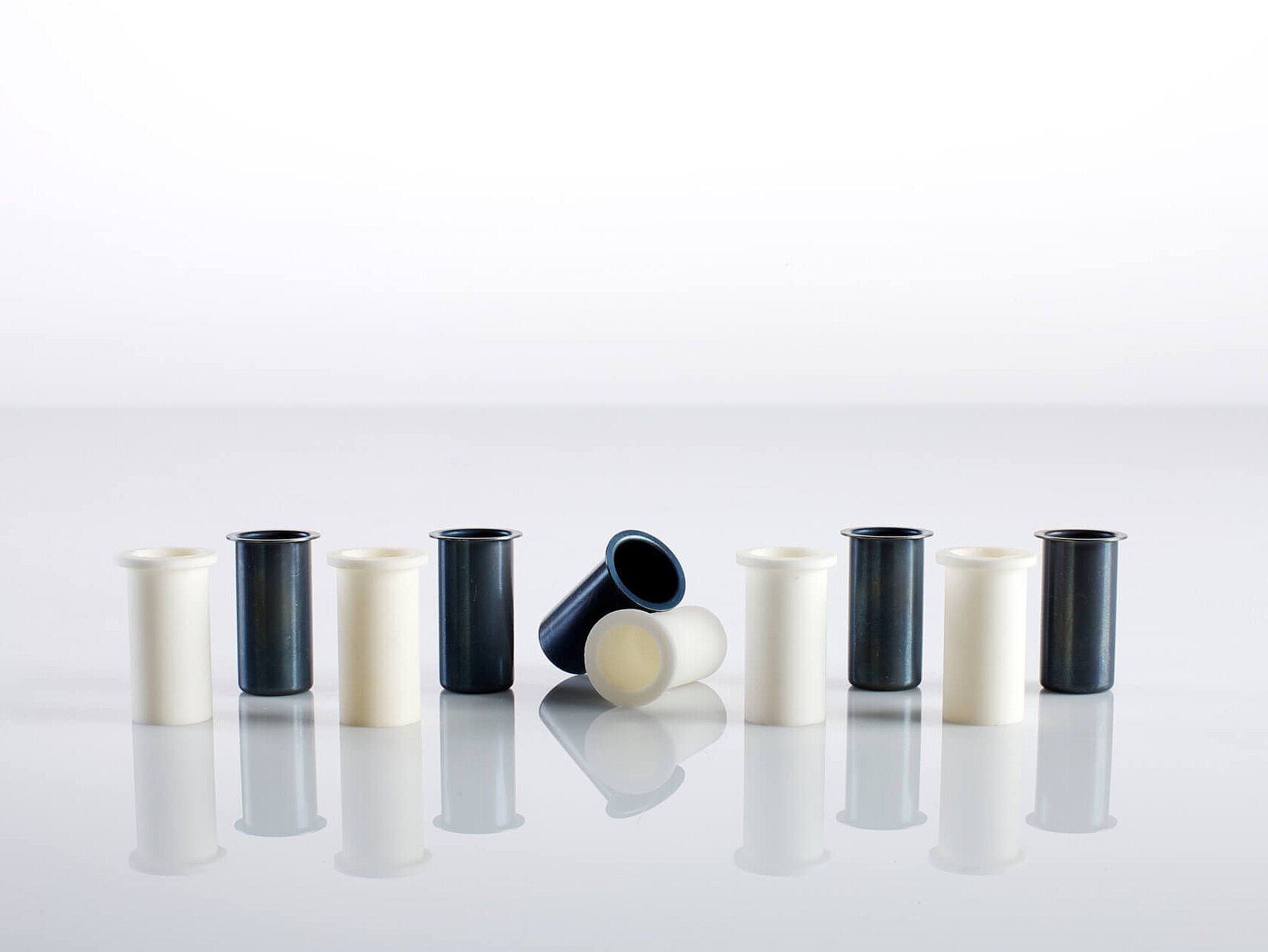 Steel and ceramic crucibles for the vario MAX cube