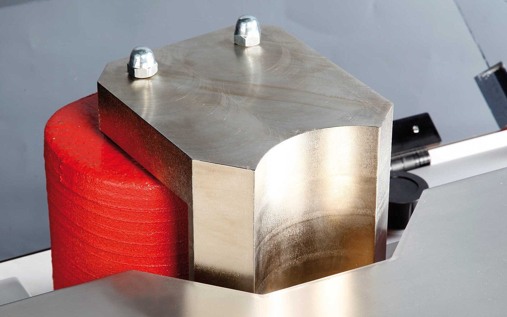 Electromagnet of isoprime visION