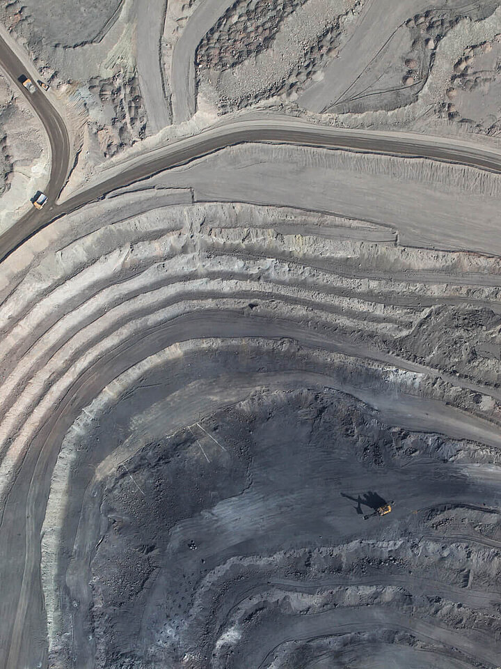 Geological analysis mining