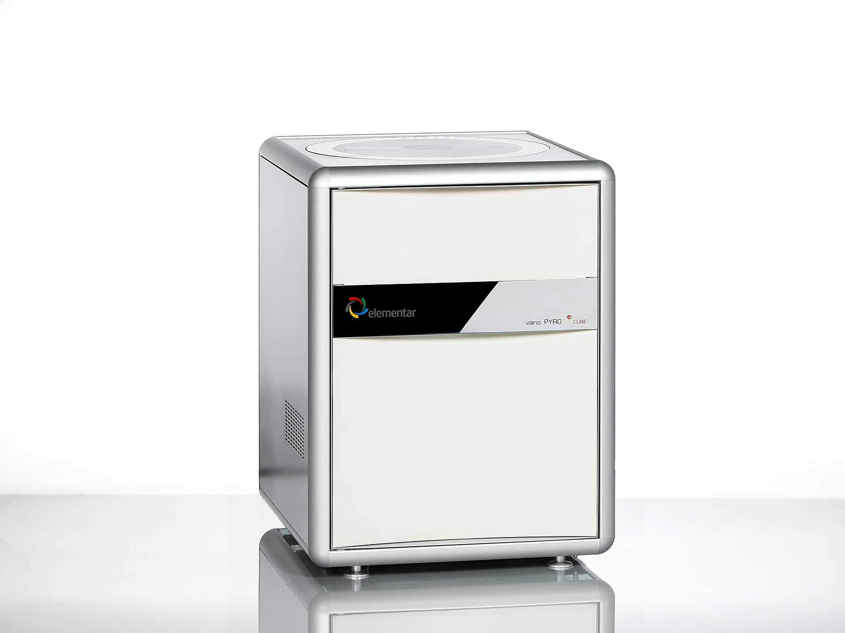 Elemental analyzer vario PYRO cube for EA-IRMS